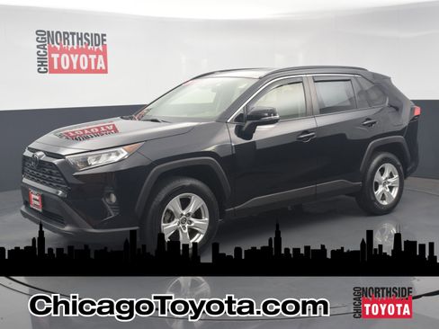 Used 2019 Toyota RAV4 XLE w/ Convenience Package AWD/4WD image 1