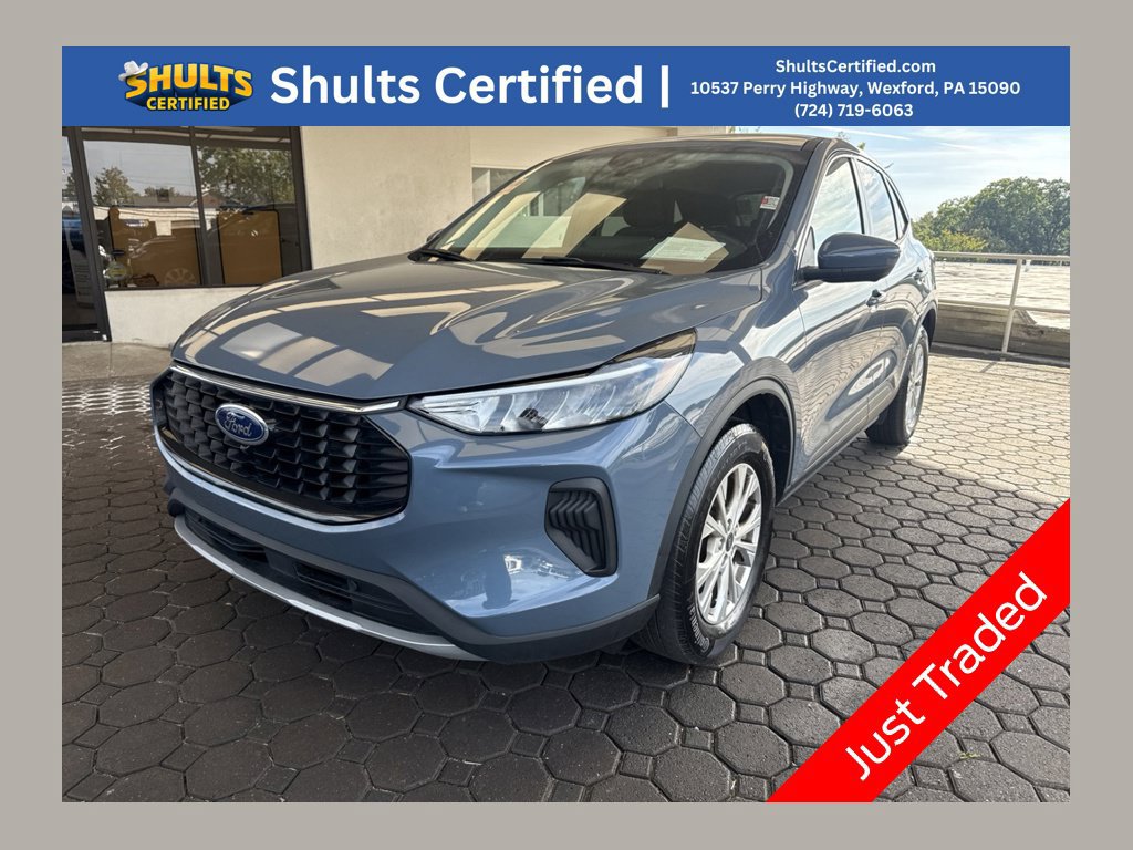 Used 2024 Ford Escape Active w/ Tech Pack #2 AWD/4WD image 1