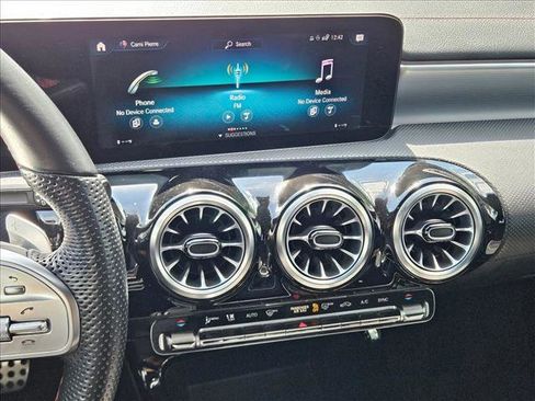 Certified 2022 Mercedes-Benz CLA 250 image 13