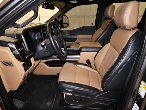 Certified 2024 Ford F350 Lariat w/ Lariat Ultimate Package image 13