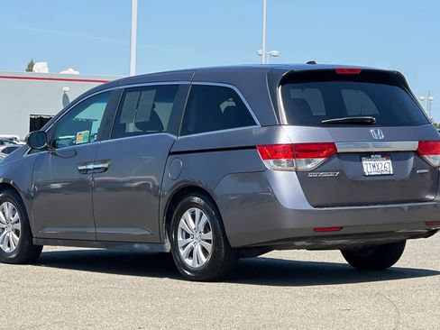 Used 2016 Honda Odyssey SE image 7