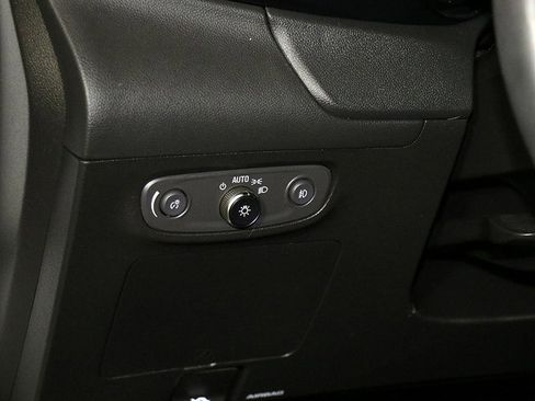 Used 2022 Buick Encore GX Preferred w/ Cold Weather Comfort Package image 24