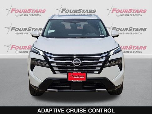 New 2026 Nissan Rogue Platinum image 10