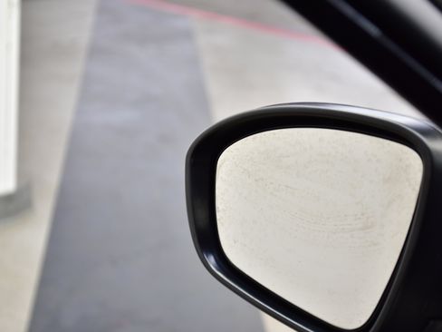 Used 2025 Nissan Altima 2.5 SV image 14