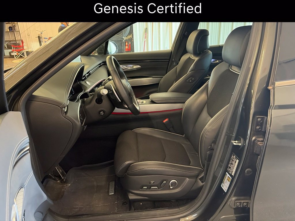 Certified 2025 Genesis GV70 2.5T w/ Sport Prestige Package AWD/4WD image 4
