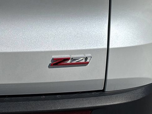 Used 2025 Chevrolet Traverse Z71 w/ Driver Confidence Package AWD/4WD image 18