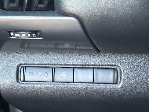 Certified 2023 Nissan Pathfinder Rock Creek image 21