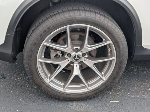 Used 2022 Mercedes-Benz GLC 300 4MATIC image 28