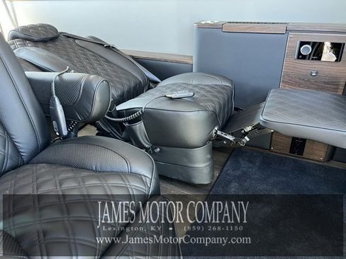 Used 2023 Mercedes-Benz Sprinter 3500 image 26