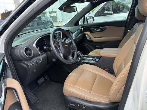 Used 2022 Chevrolet Blazer Premier w/ Enhanced Convenience Package FWD image 5