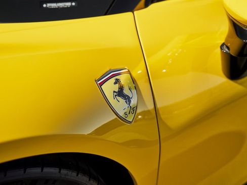 Used 2022 Ferrari SF90 Stradale image 7