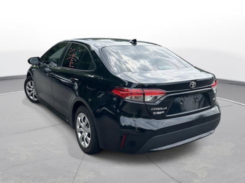 Used 2021 Toyota Corolla LE FWD image 8