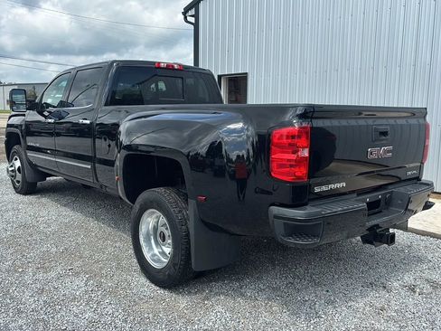 Used 2019 GMC Sierra 3500 Denali AWD/4WD image 3