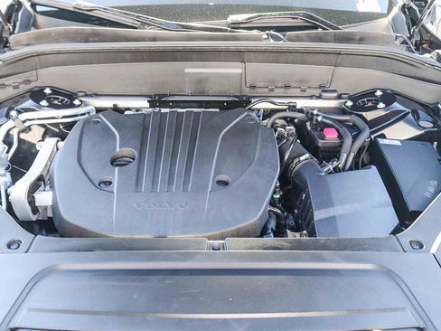 Used 2025 Volvo XC90 B5 Core w/ Protection Package Premier AWD/4WD image 31
