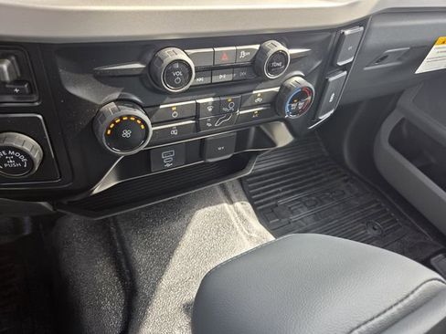 New 2026 Ford F250 XL w/ XL Chrome Package image 10