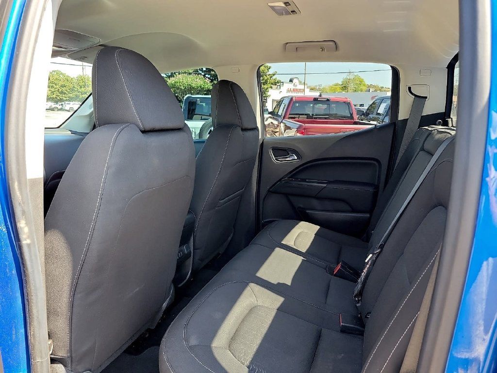 Used 2018 GMC Canyon SLE w/ SLE Convenience Package AWD/4WD image 10