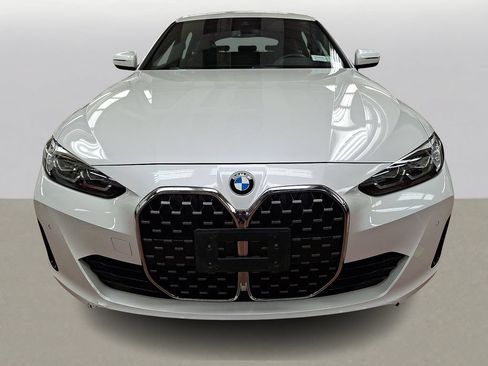 Used 2023 BMW 430i Gran Coupe xDrive w/ M Sport Package AWD/4WD image 2