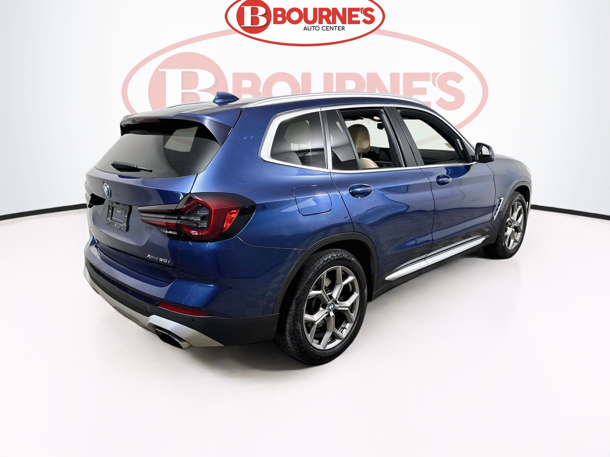 Used 2022 BMW X3 xDrive30i w/ Convenience Package AWD/4WD image 11