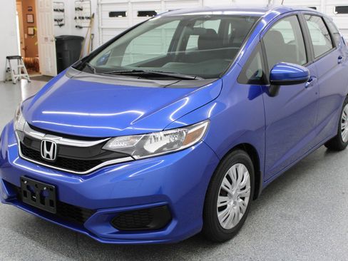 Used 2018 Honda Fit LX image 3