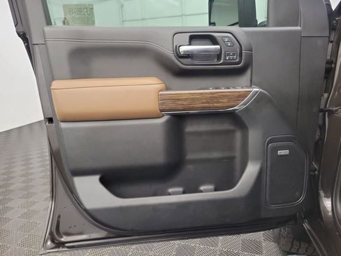 Used 2020 Chevrolet Silverado 2500 High Country w/ Z71 Off-Road Package image 14