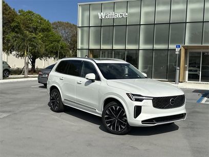 New 2025 Volvo XC90 B6 Plus w/ Protection Package Premier