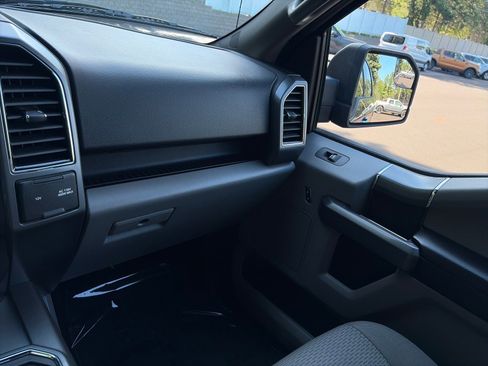 Used 2019 Ford F150 XLT w/ Equipment Group 302A Luxury AWD/4WD image 18