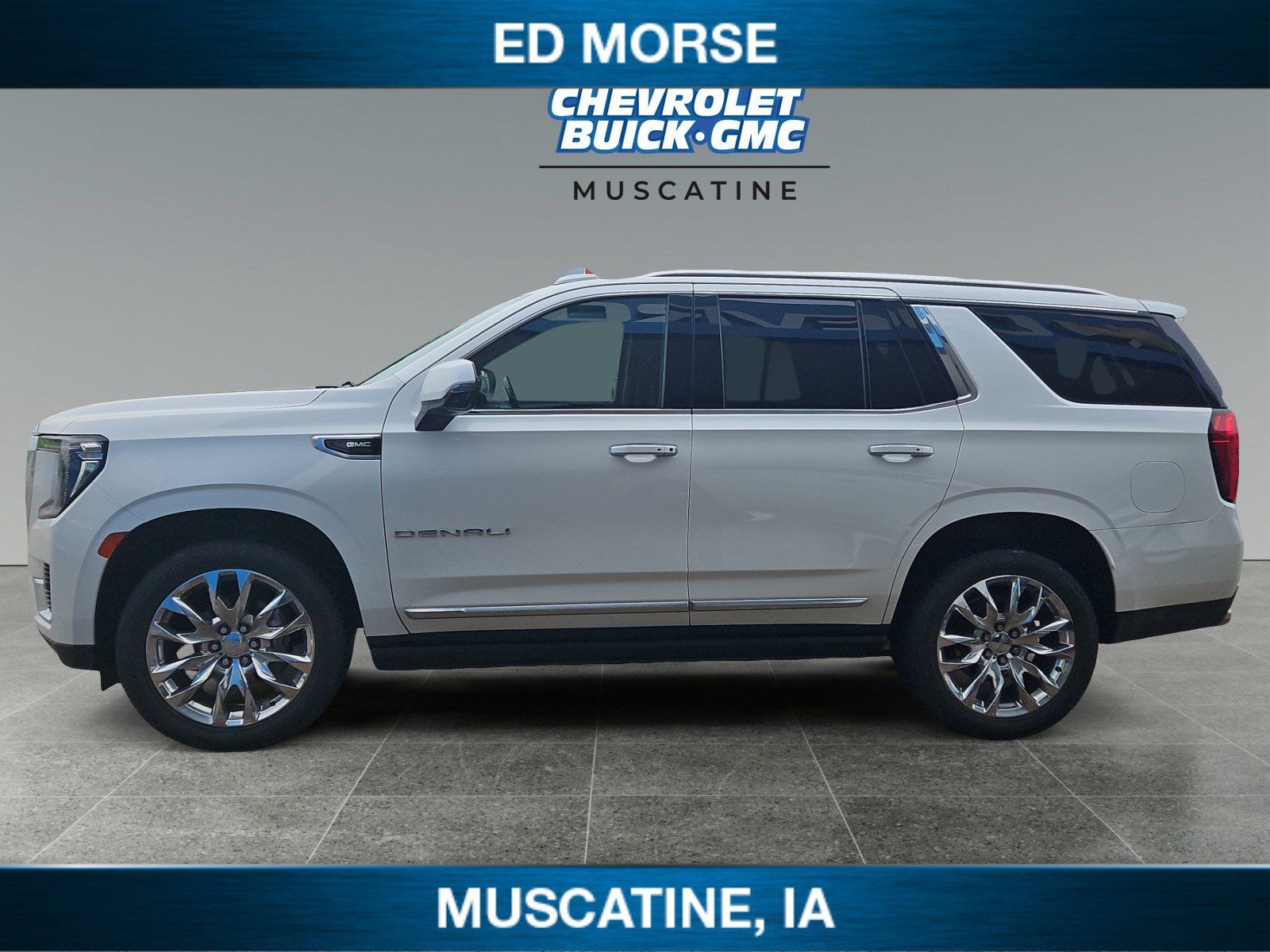 Used 2021 GMC Yukon Denali w/ Denali Premium Package AWD/4WD image 2