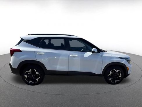 Used 2025 Kia Seltos S image 15