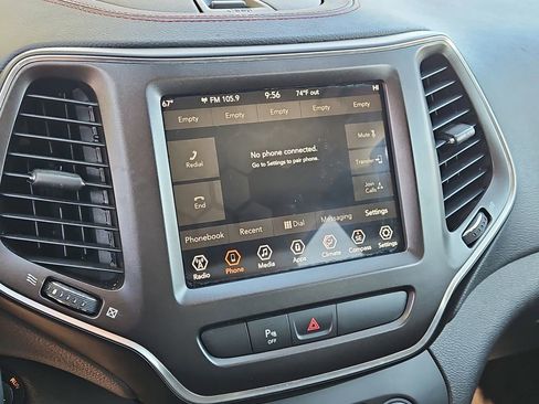 Used 2019 Jeep Cherokee Trailhawk w/ Trailer Tow Group image 25