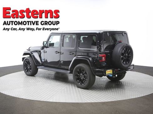 Used 2021 Jeep Wrangler Unlimited Sahara image 64