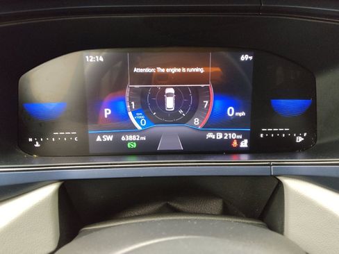 Used 2023 Volkswagen Taos SE FWD image 23