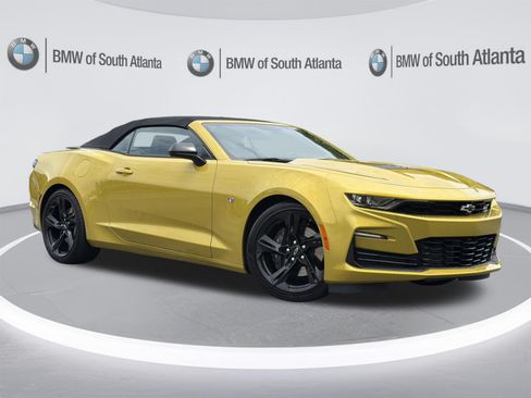 Used 2024 Chevrolet Camaro SS RWD image 2