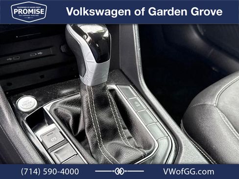 Used 2024 Volkswagen Taos SE FWD image 21