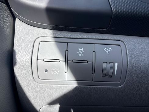 Used 2015 Hyundai Accent GS FWD image 14