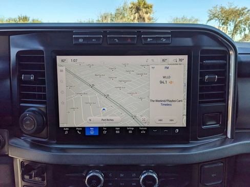 Used 2024 Ford F350 Platinum image 26