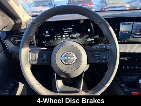 Used 2026 Nissan Kicks SR FWD image 18