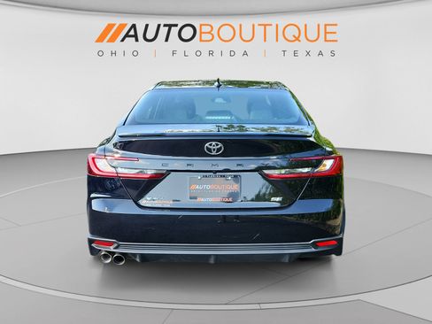 Used 2026 Toyota Camry SE FWD image 4