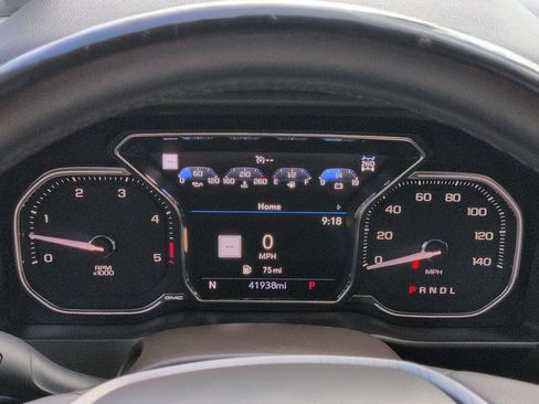 Used 2020 GMC Sierra 2500 Denali w/ Denali Ultimate Package AWD/4WD image 25
