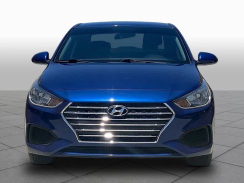 Used 2022 Hyundai Accent SE FWD image 4