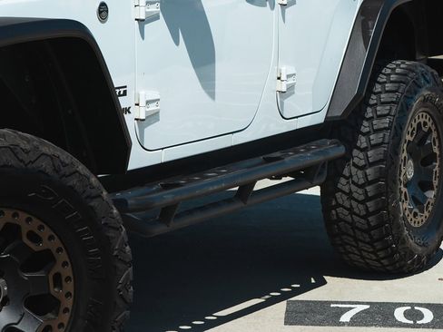 Used 2018 Jeep Wrangler Unlimited Sport S image 8