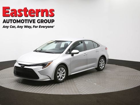 Used 2024 Toyota Corolla LE image 54