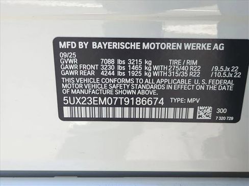 Used 2026 BMW X7 xDrive40i w/ Premium Package AWD/4WD image 17