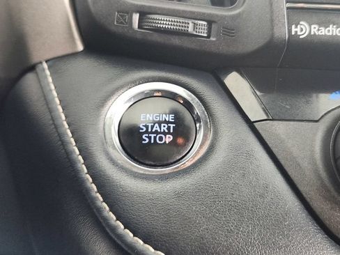 Used 2018 Toyota RAV4 Adventure AWD/4WD image 25