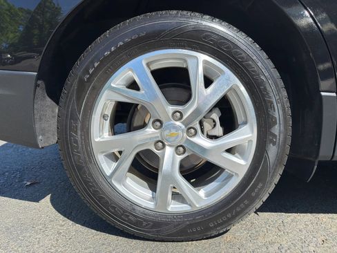 Used 2020 Chevrolet Equinox Premier AWD/4WD image 10
