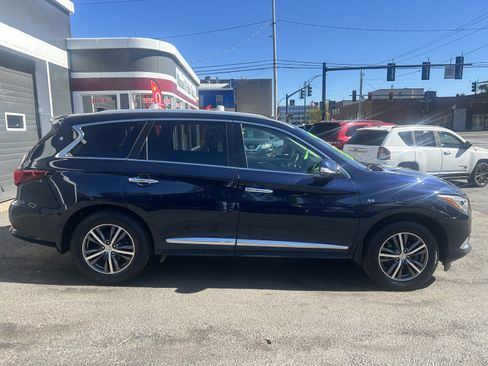 Used 2019 INFINITI QX60 Pure image 7