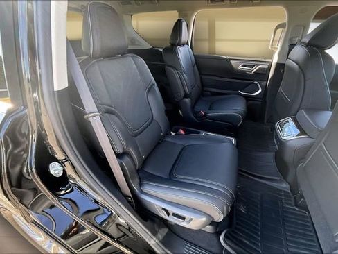 New 2026 INFINITI QX80 Luxe image 27