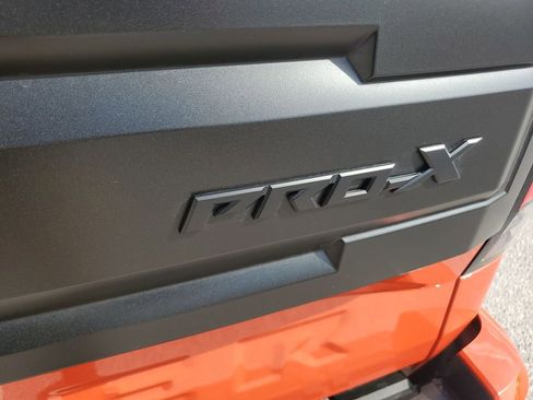 Used 2025 Nissan Frontier Pro-X w/ Pro Convenience Package image 39