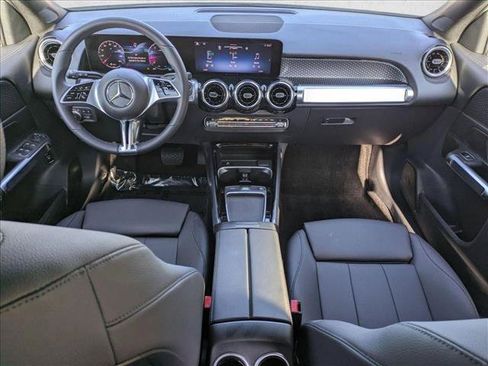 Certified 2026 Mercedes-Benz GLB 250 image 18