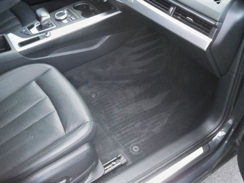 Used 2017 Audi A4 2.0T Premium w/ Audi MMI Navigation Plus image 18