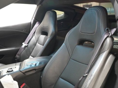 Used 2016 Chevrolet Corvette Stingray Coupe image 18